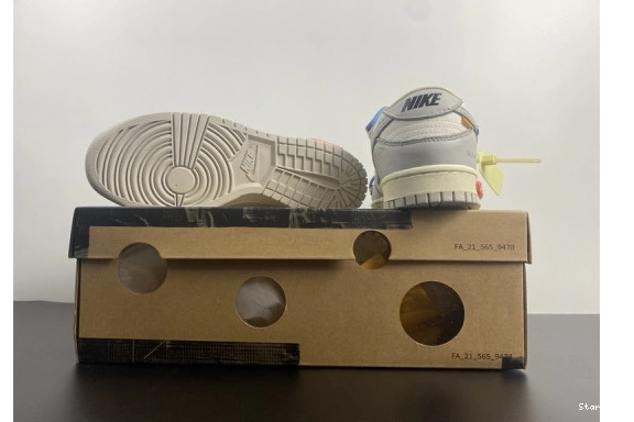 DM1602-113 Dunk Lot Low 5 O-W Nike 0708